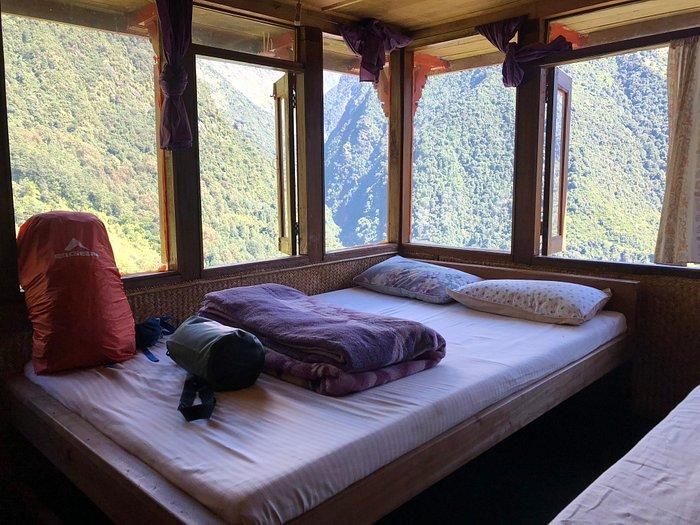 Top Lodge Chhomrong image 2
